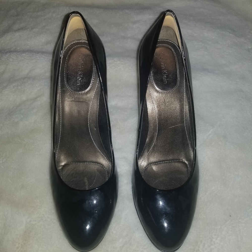 Black Calvin Klein Heels (willing to negotiate)